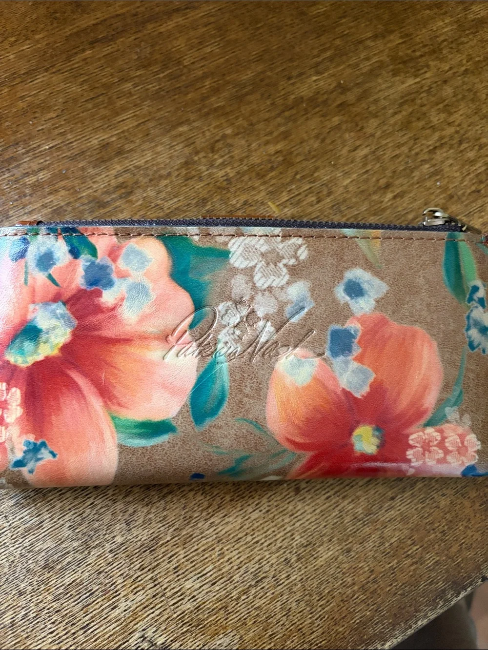 Patricia Nash wallet print